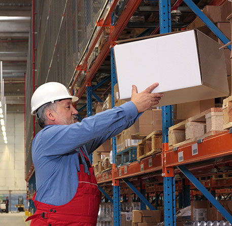 Was sind die Aufgaben als Lagerhelfer? Wir geben Infos zu den Tätigkeiten im Job. 