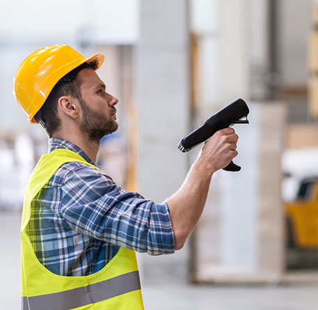 Was verdient ein Lagerhelfer? Hier erfahren Sie mehr zum Gehalt und den Faktoren, die ausschlaggebend sind.